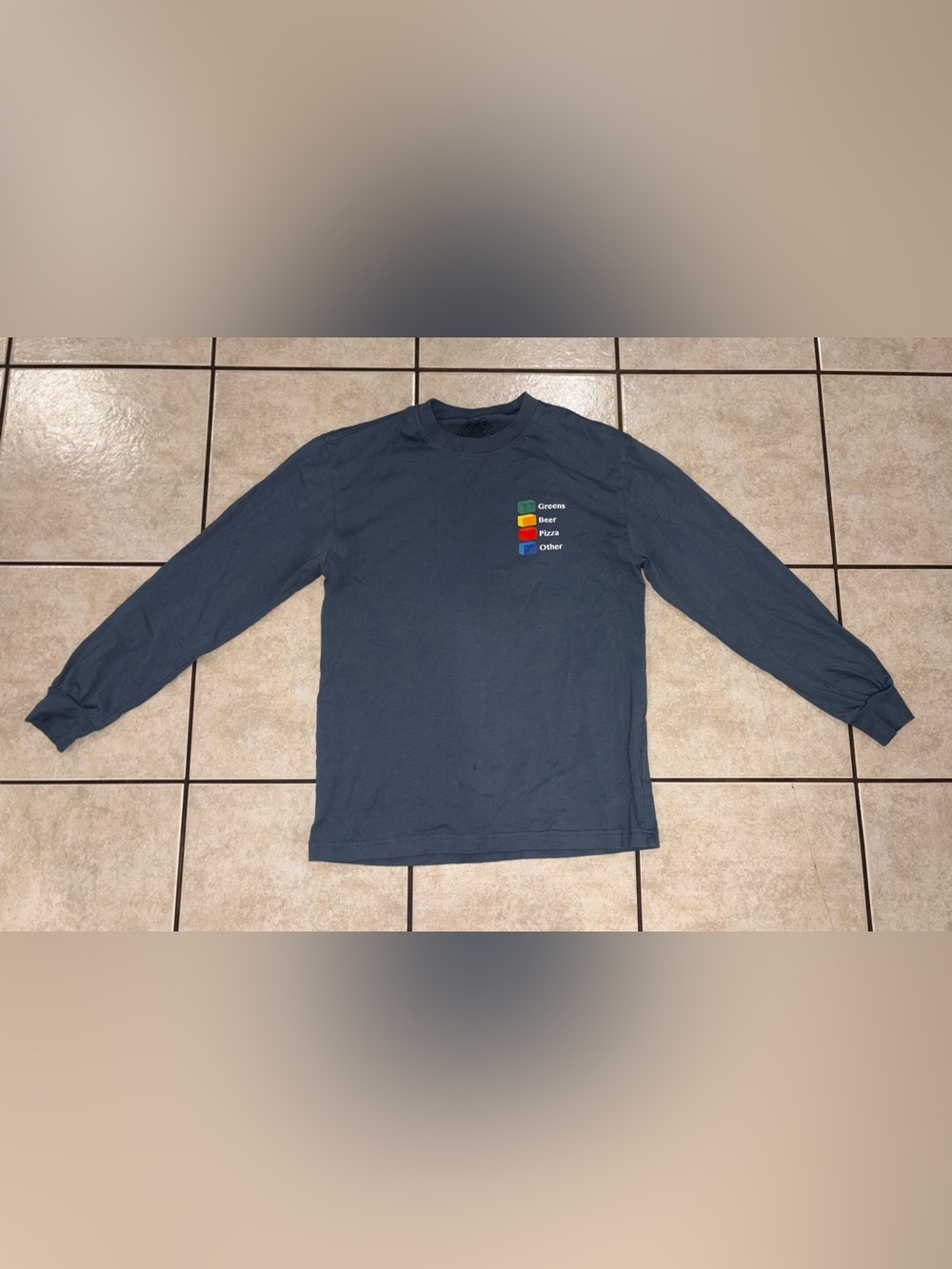Palace Chart Men's Long Sleeve Crew Neck Shirt with Color Block Accents